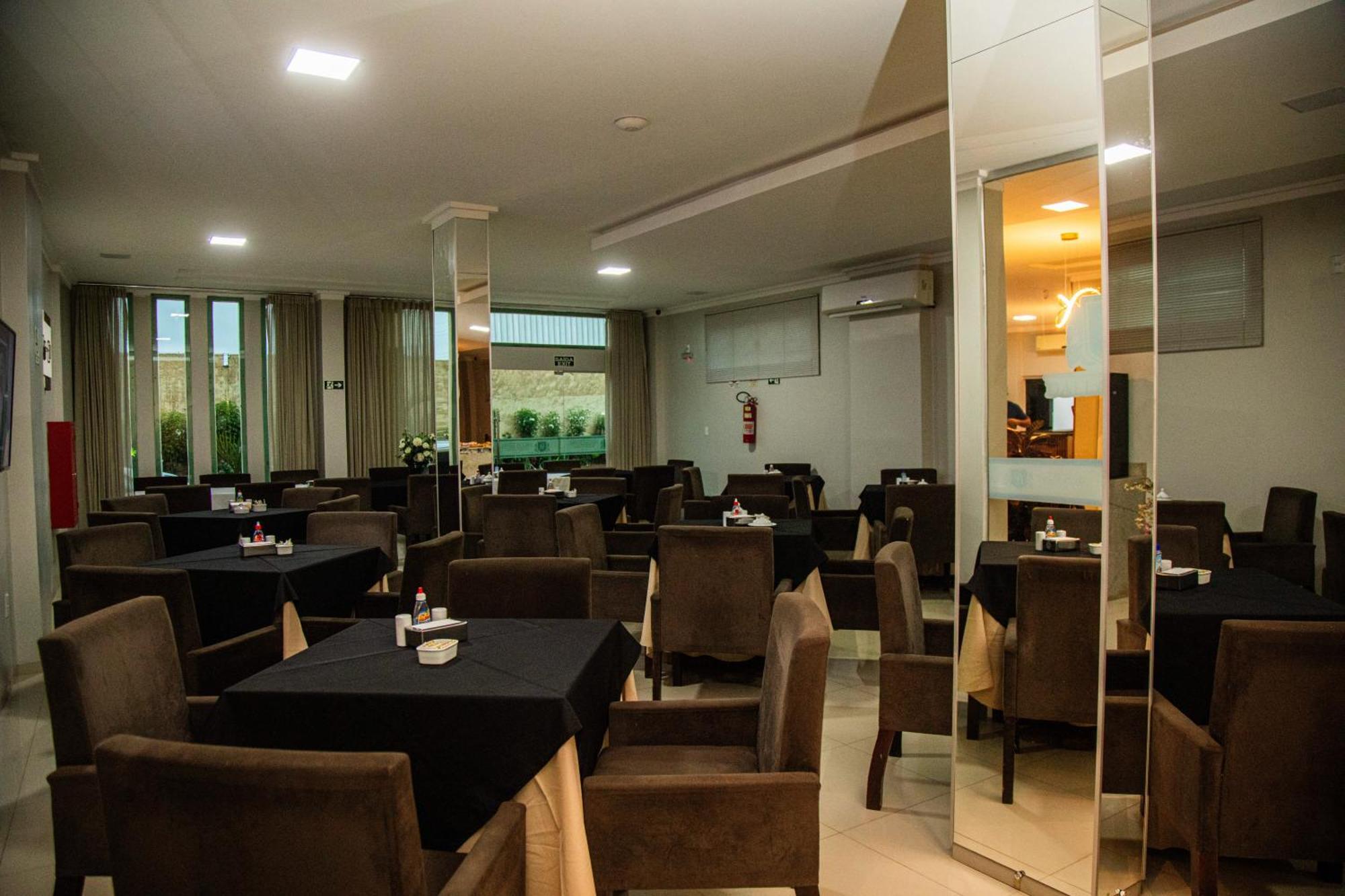 Dallas Premium Hotel 3*