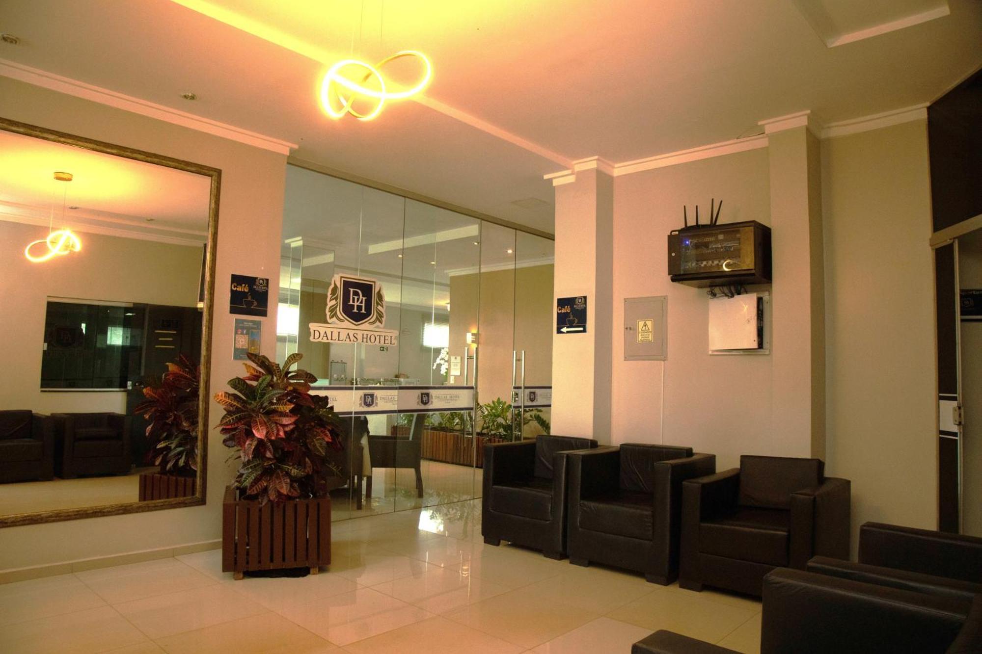 Hotel Dallas Premium